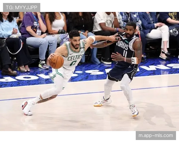 NBA东部格局:凯尔特人36胜19负位列第二,骑士35胜21负豪取7连胜 NBA东部格局:凯尔特人36胜19负位列第二,骑士35胜21负豪取7连胜